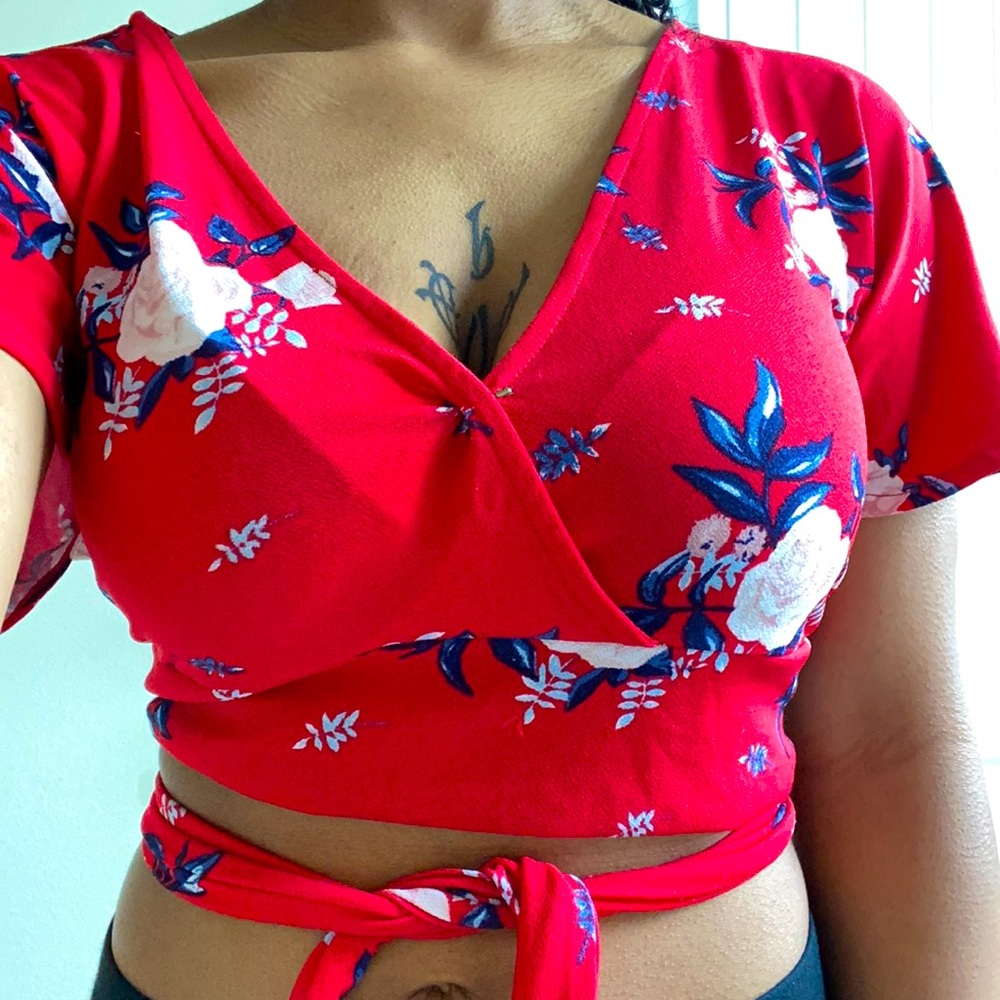 Red floral crop top